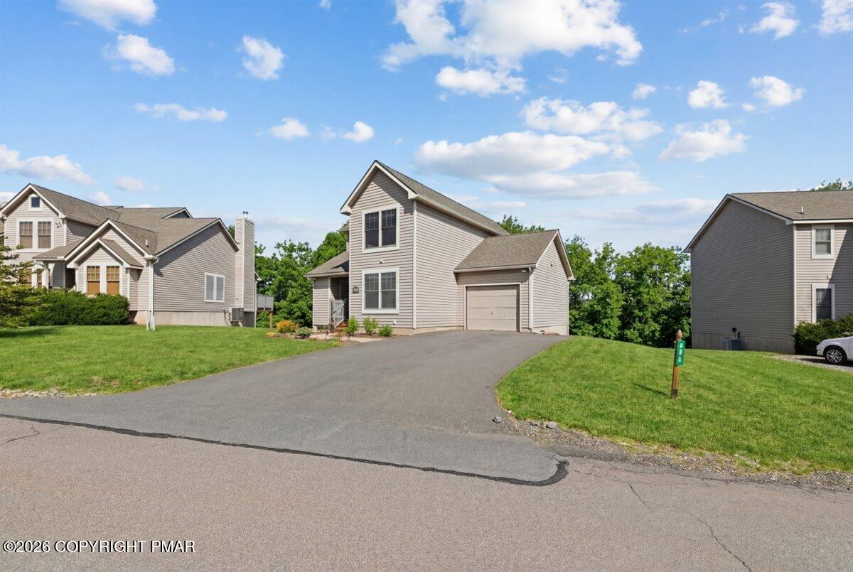 208 Sycamore Court