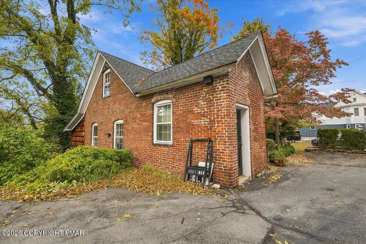 186 Washington Street