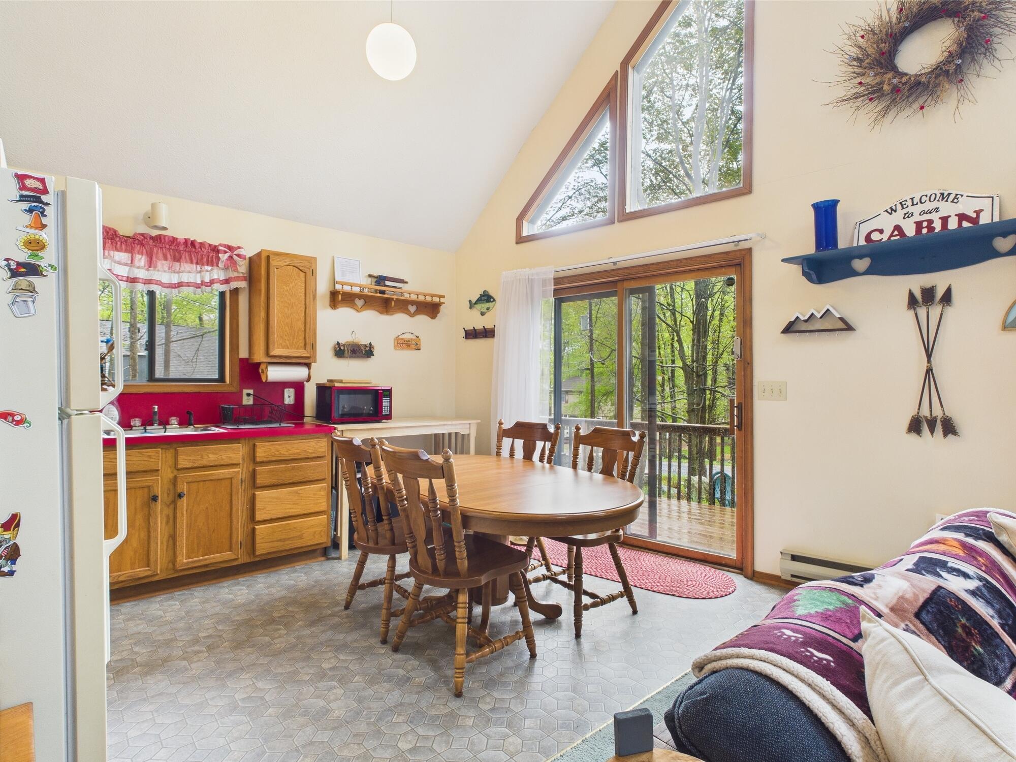 199 Wyomissing Drive, Pocono Lake, Pennsylvania image 9