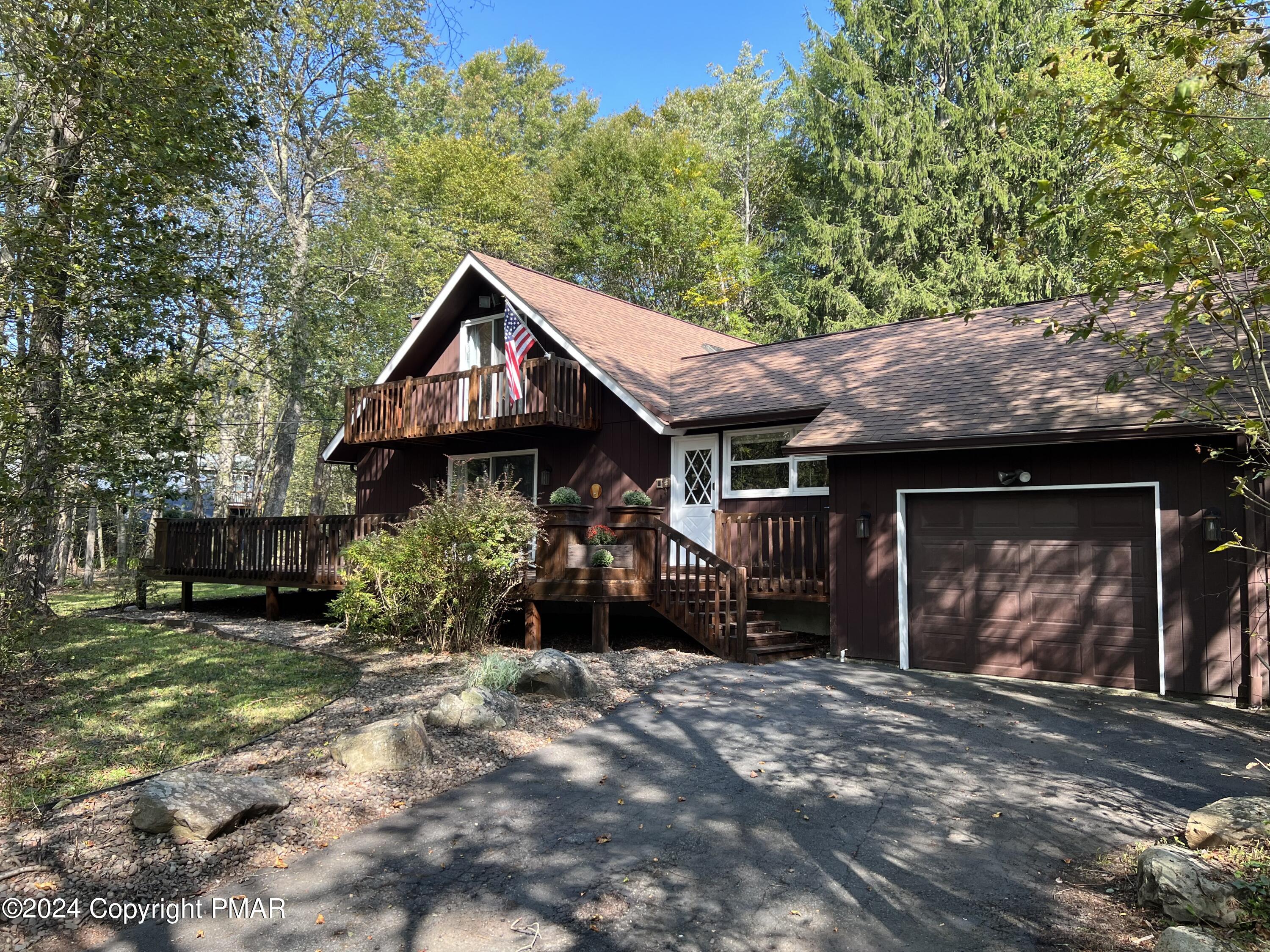 4140 Hemlock Trail, Pocono Pines, Pennsylvania image 1