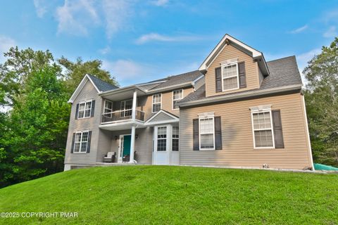 387 Shawnee Valley Drive East Stroudsburg PA 18302