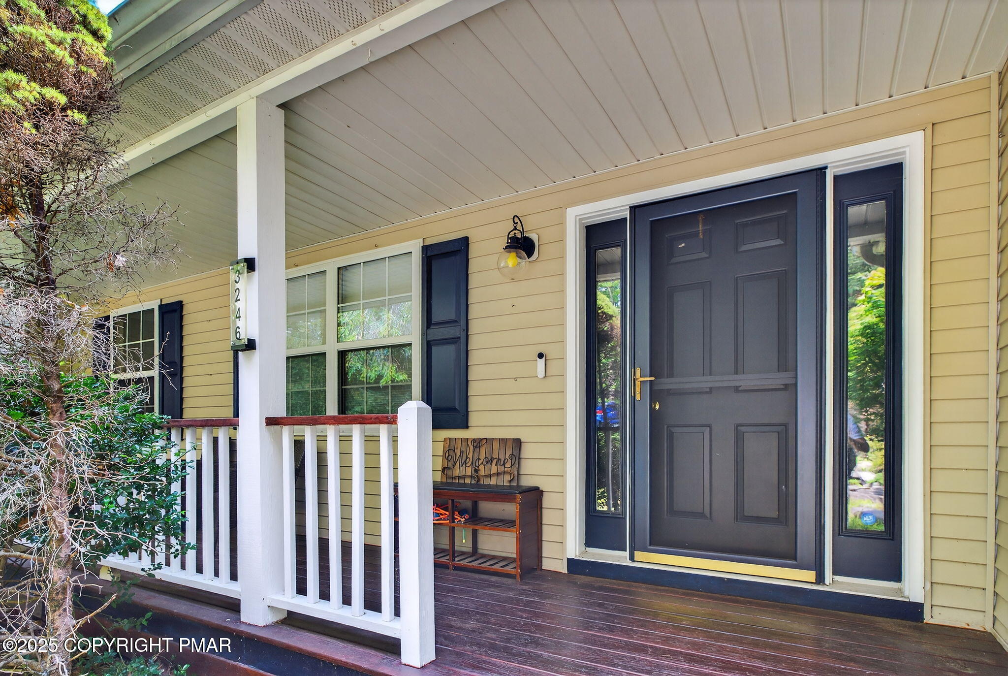 3246 Mountain View Drive