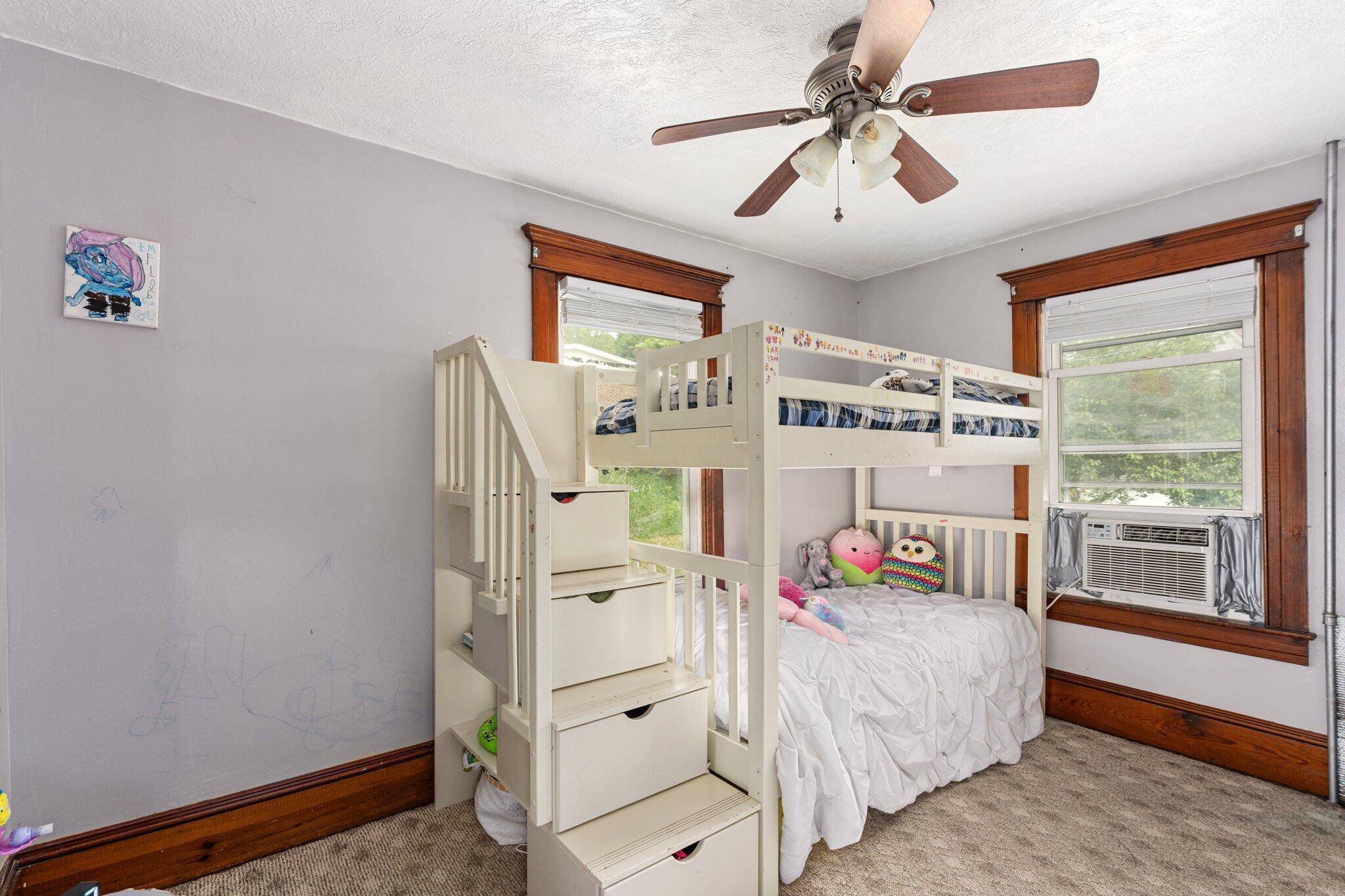 309 W Mountain Avenue, Pen Argyl, Pennsylvania image 24