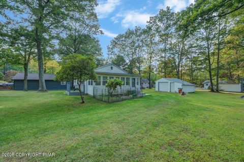 106 Cardinal Lane Tafton PA 18464