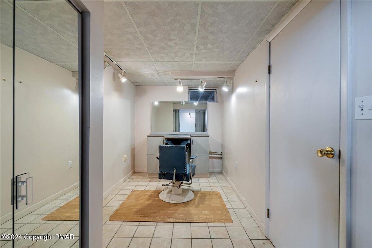 201 E Mary Street, Old Forge, Pennsylvania image 41