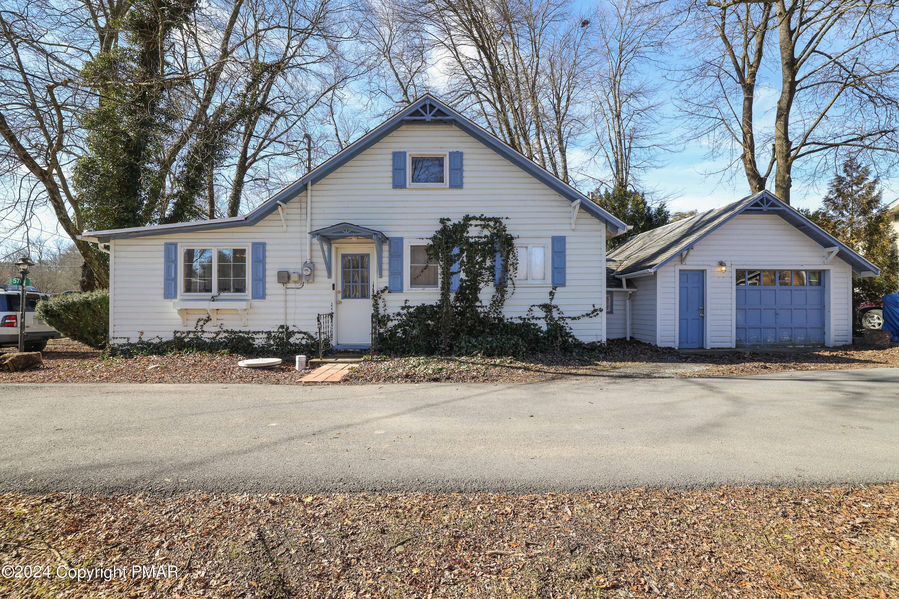 5703 Locust Lane, Kunkletown, Pennsylvania image 4