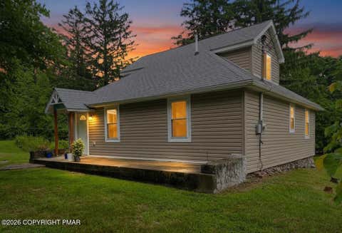 Homes For Rent - 199 Hardytown Road<br/> Cresco, PA 18326