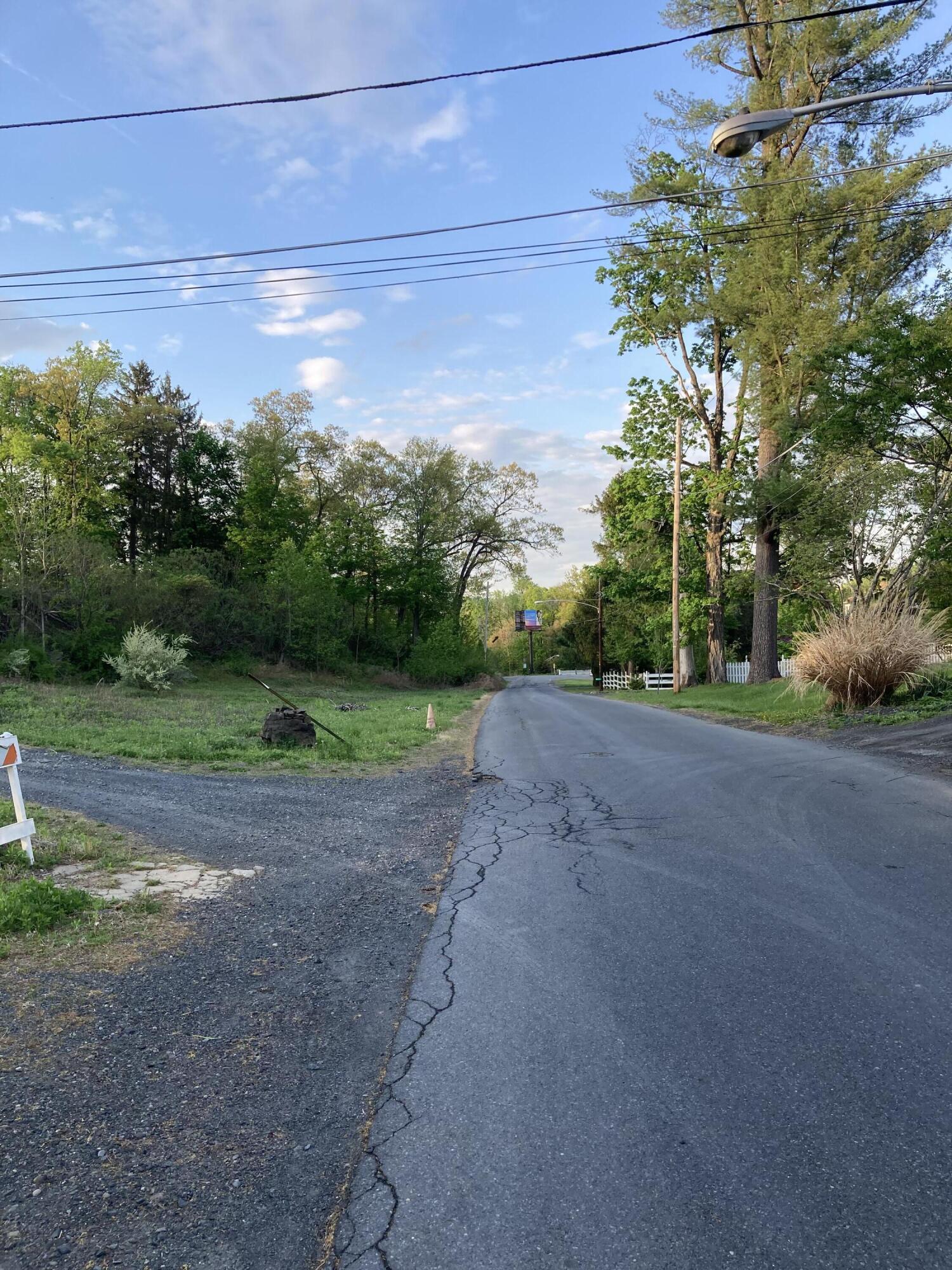 34 Waring Drive, Delaware Water Gap, Pennsylvania image 6