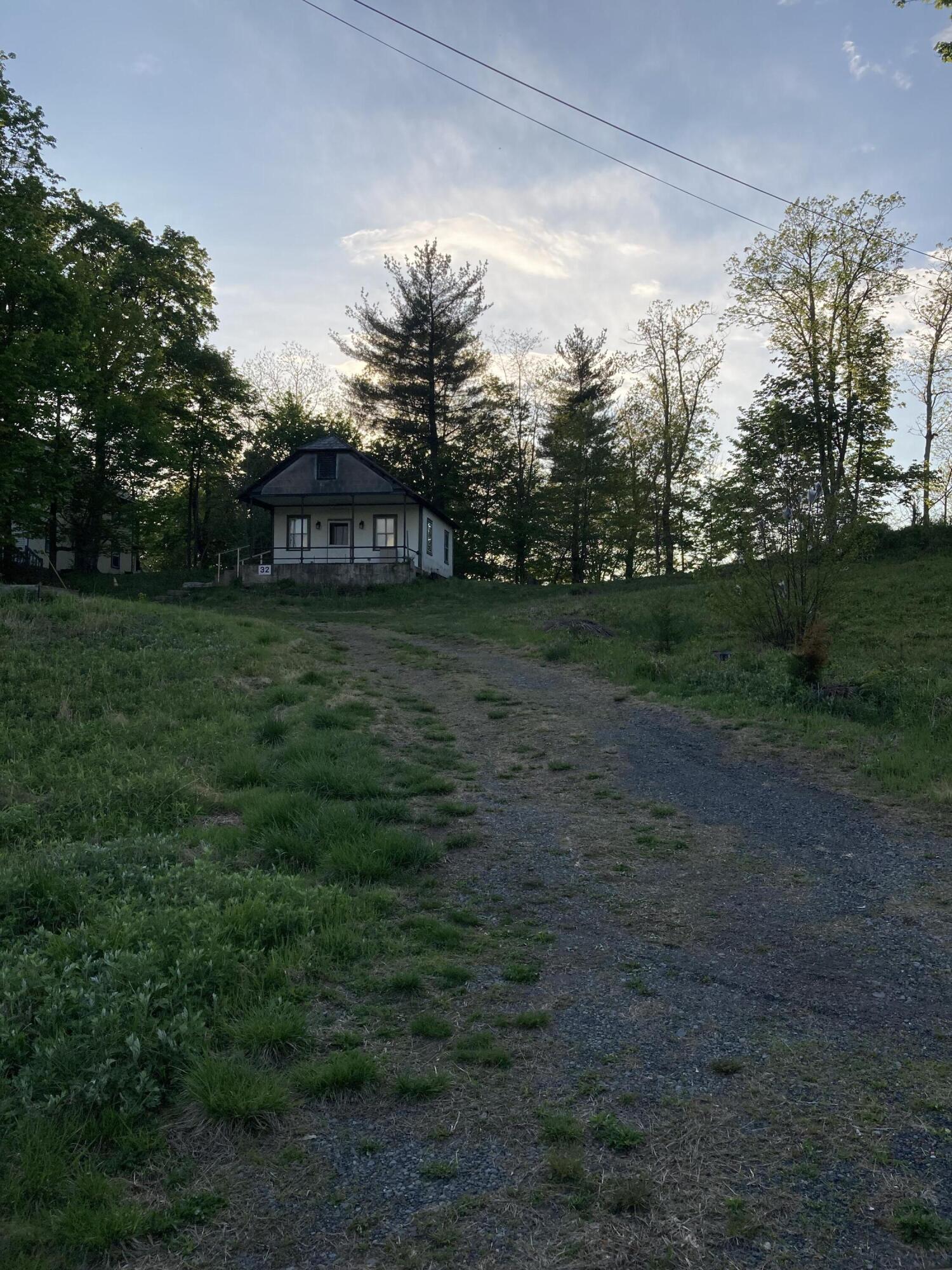 34 Waring Drive, Delaware Water Gap, Pennsylvania image 26