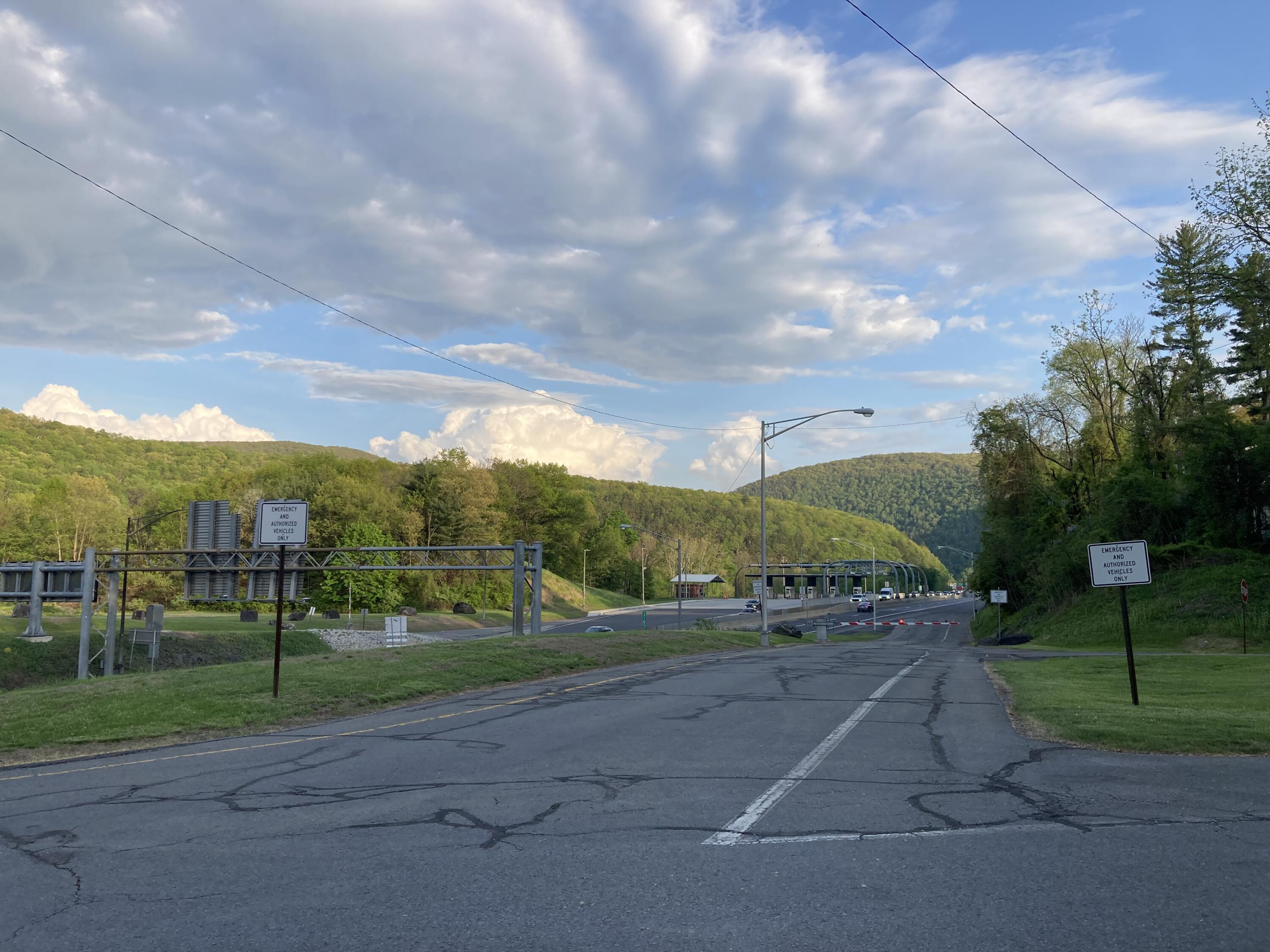 34 Waring Drive, Delaware Water Gap, Pennsylvania image 30