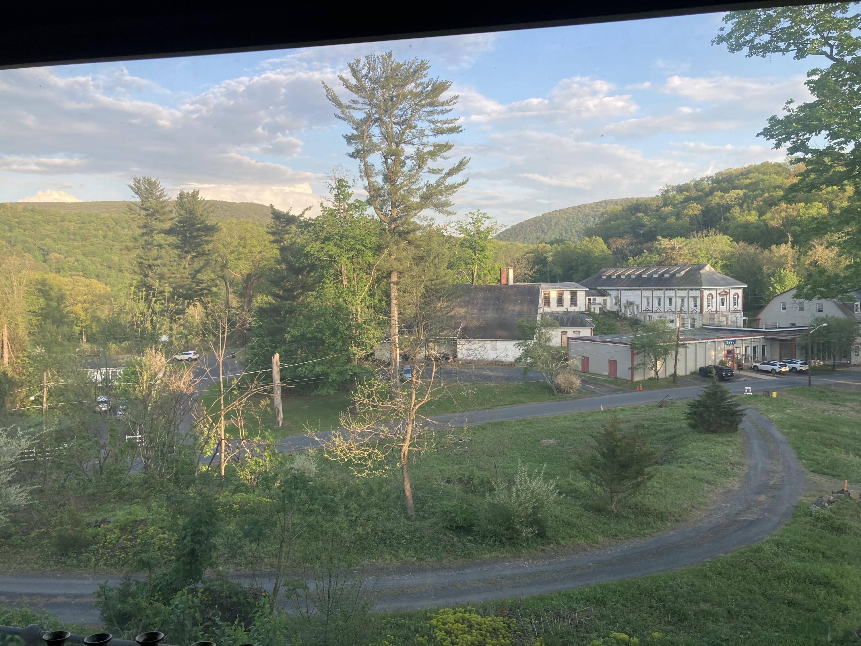34 Waring Drive, Delaware Water Gap, Pennsylvania image 10