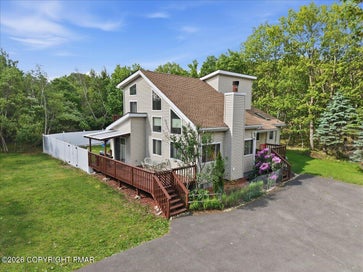 242 Colonial Terrace Albrightsville PA 18210