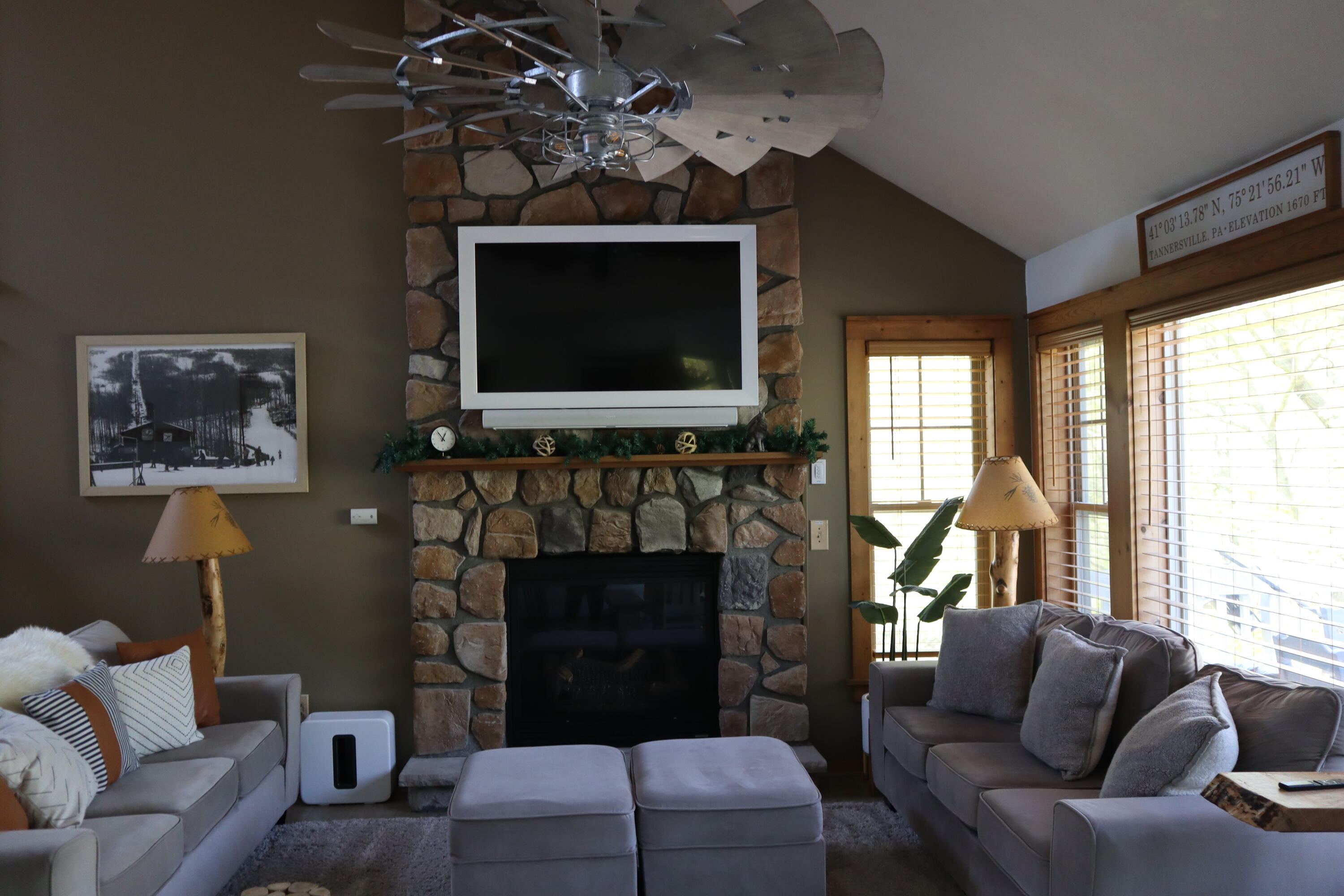 358 Juniper Court, Tannersville, Pennsylvania image 1