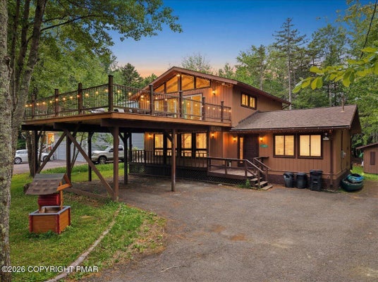 353 SCOTCH PINE DR, POCONO SUMMIT, PA 18346 - Image a7d94cc3553fe77d2aec7f7381ee06e7/746767072