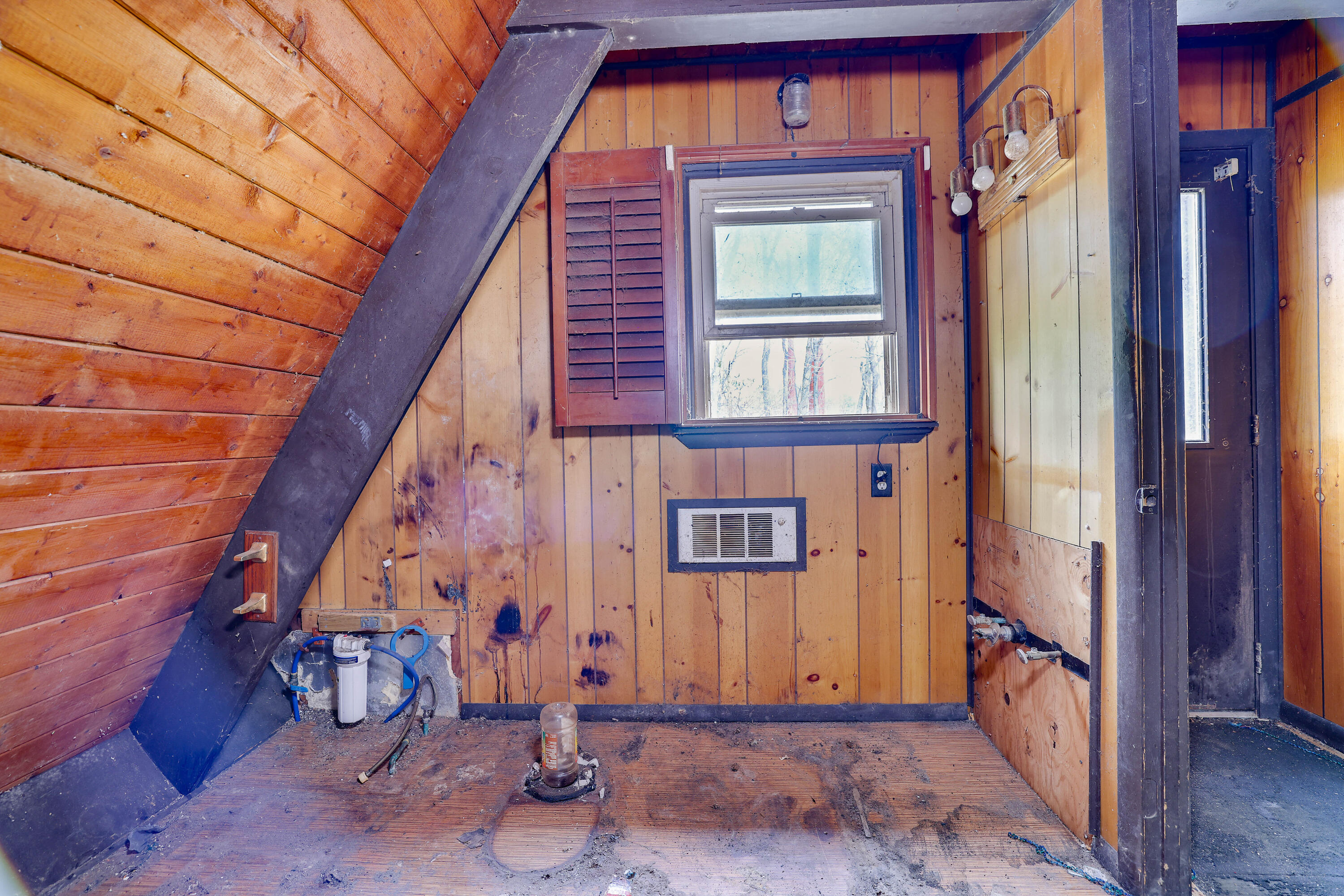 915 Cricket Lane, Long Pond, Pennsylvania image 15