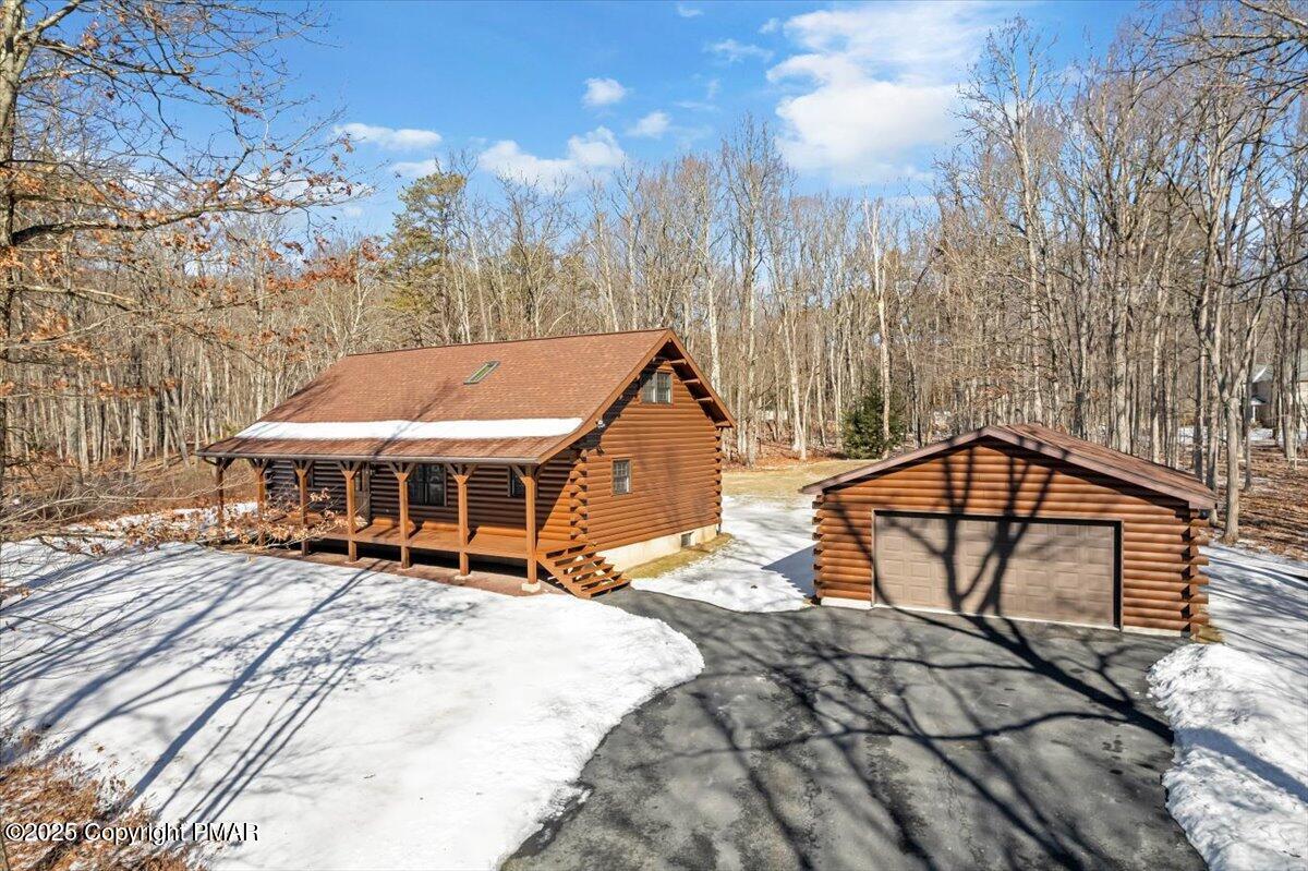 326 Tatra Drive, Lehighton, Pennsylvania image 1