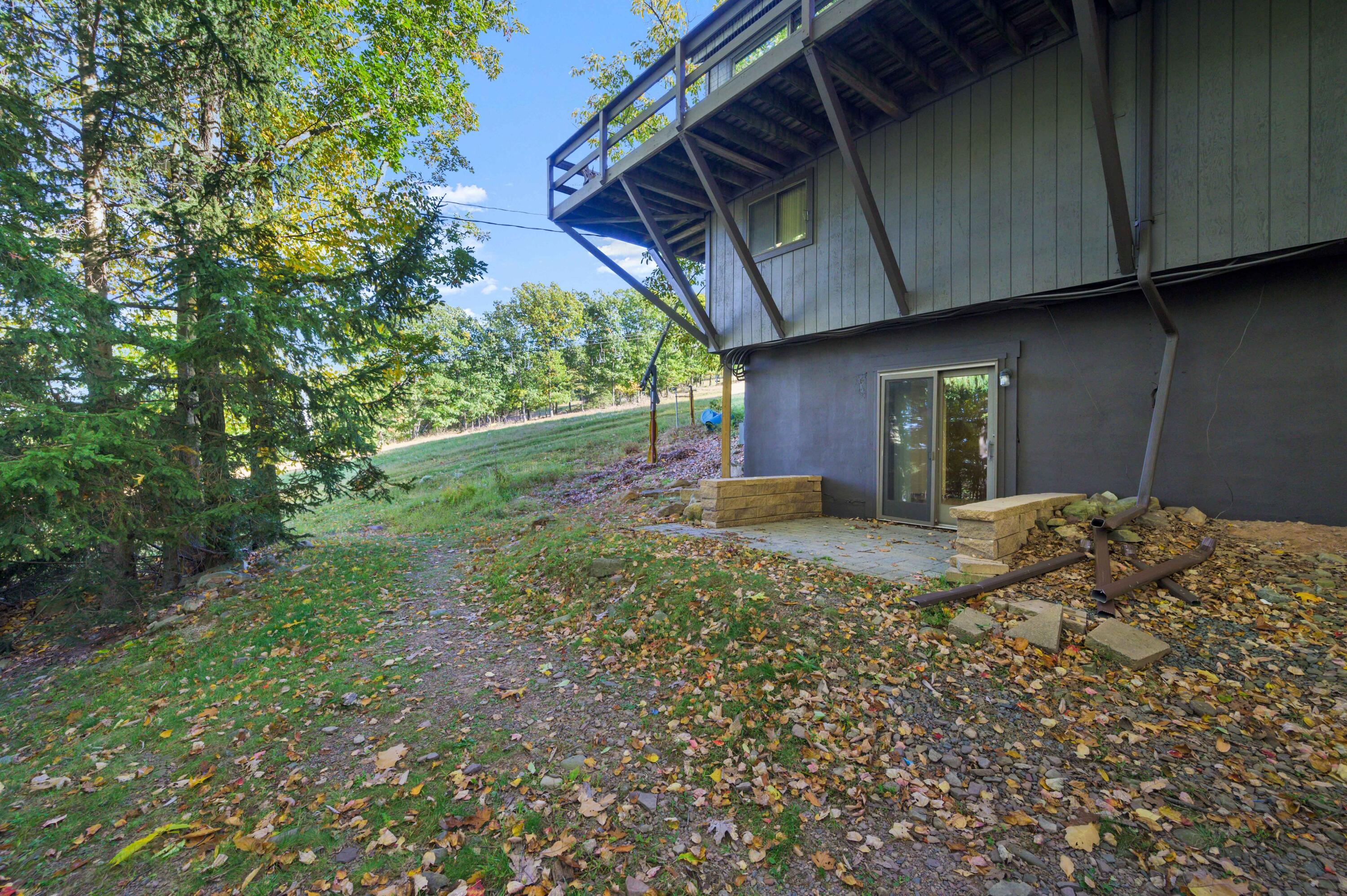 65 Cross Country Lane, Tannersville, Pennsylvania image 32