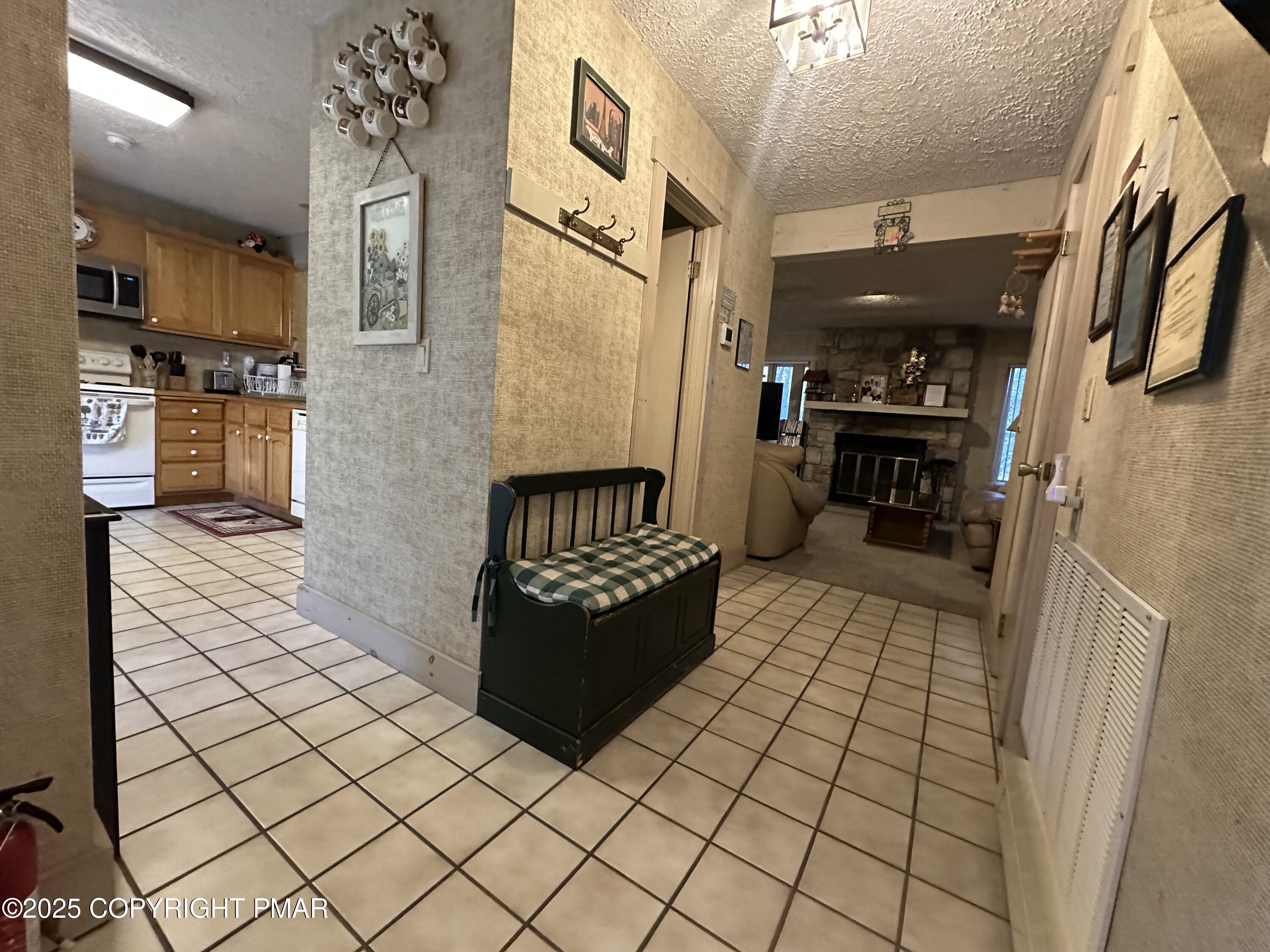 844 Crest Pines Lane