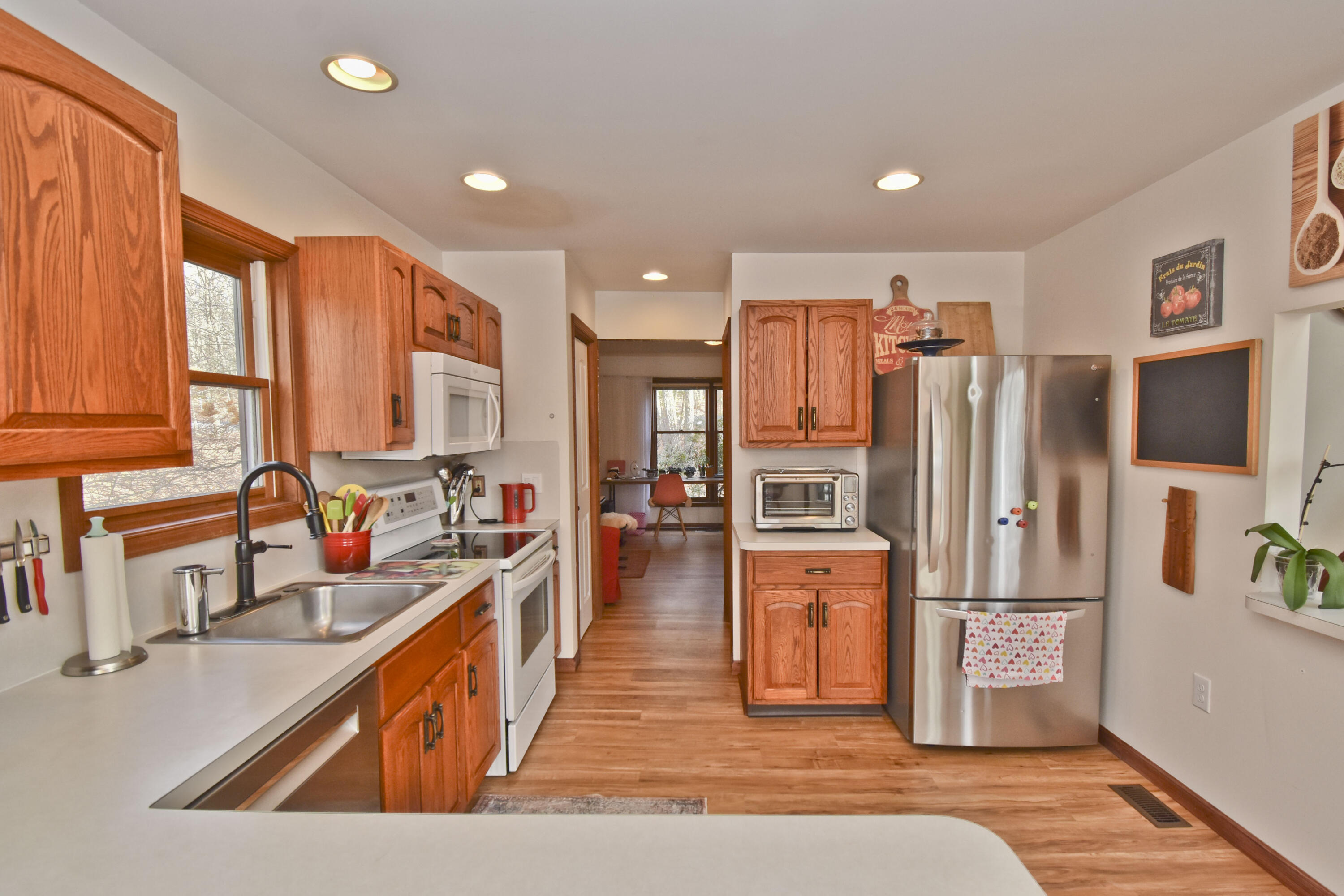 542 Hallowood Drive, East Stroudsburg, Pennsylvania image 16