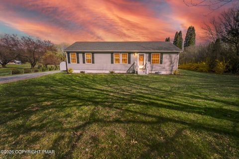 Homes For Sale - 838 S Dogwood Road<br/> Northampton County, Walnutport, PA 18088