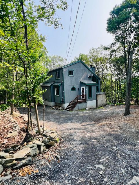 120 Totteridge Road Bushkill PA 18324