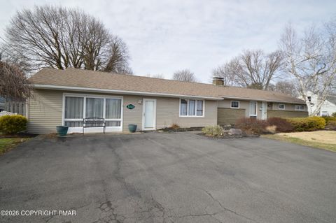 Homes For Sale - 1020 Congdon Avenue<br/> Stroudsburg, PA 18360