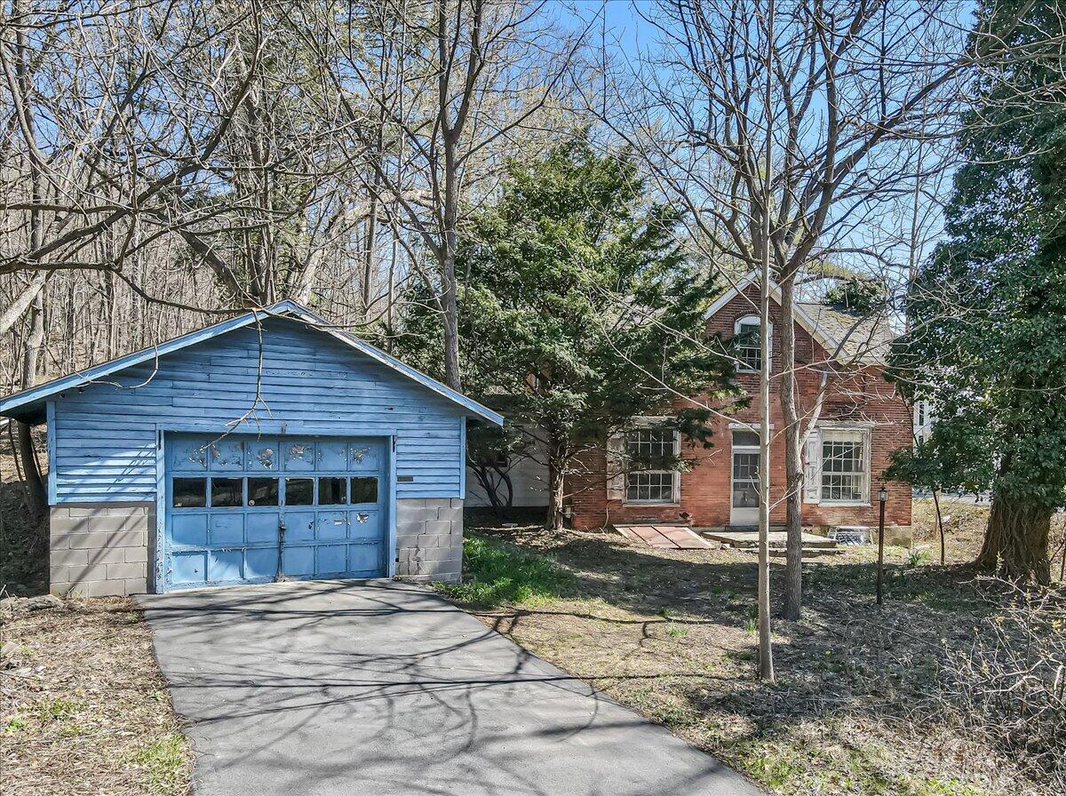704 Bangor Mountain Road, Stroudsburg, Pennsylvania image 6