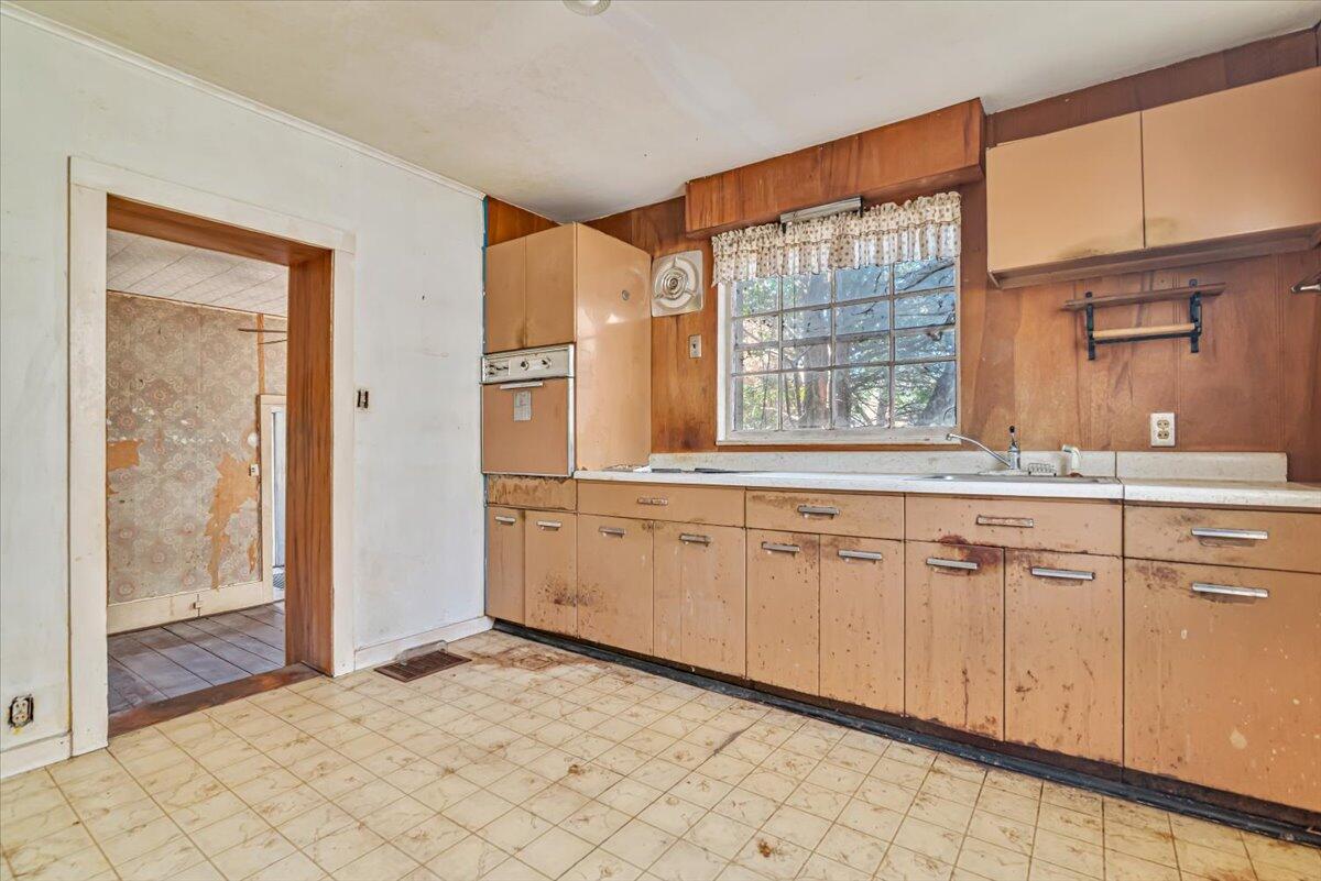 704 Bangor Mountain Road, Stroudsburg, Pennsylvania image 16