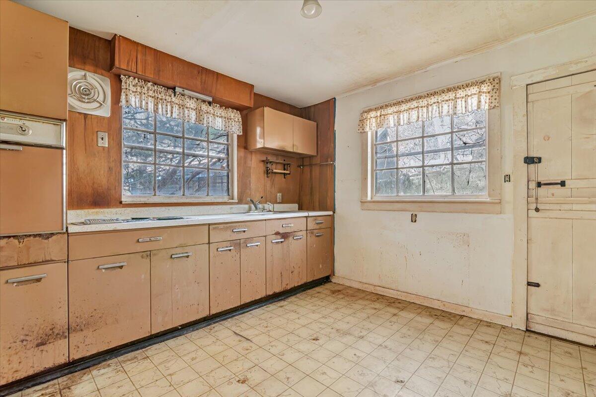 704 Bangor Mountain Road, Stroudsburg, Pennsylvania image 15