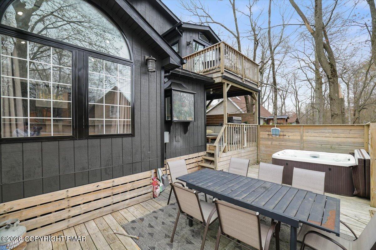 7112 Robinwood Drive