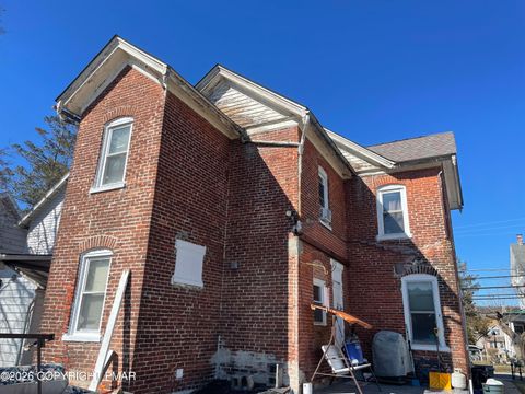 Homes For Sale - 1055 Main Road<br/> Carbon County, Lehighton, PA 18235