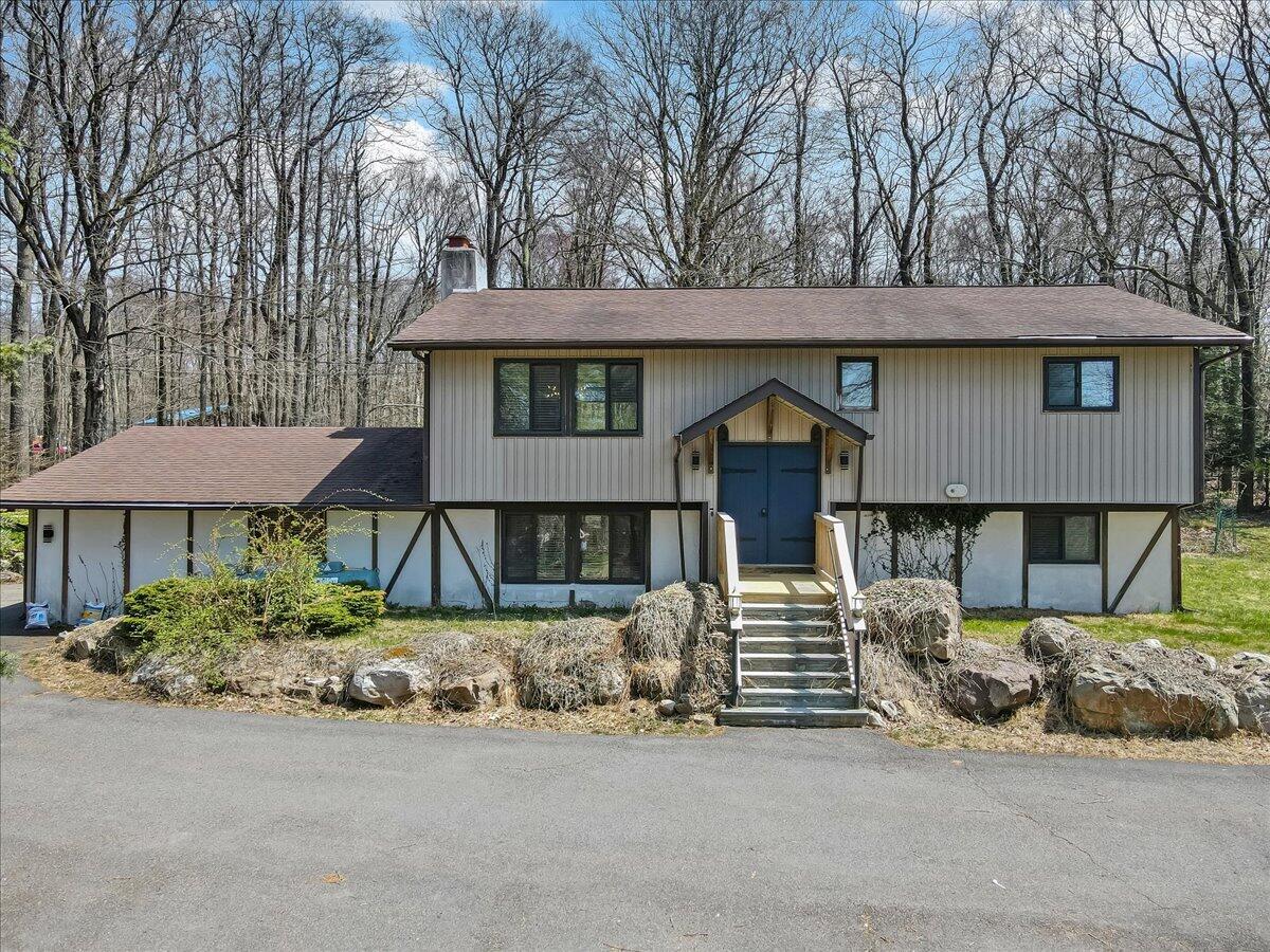 459 Echo Lake Road, Tobyhanna, Pennsylvania image 5