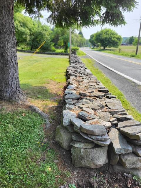 877 Old River Road