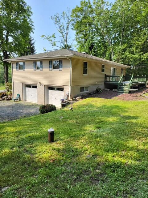 877 Old River Road