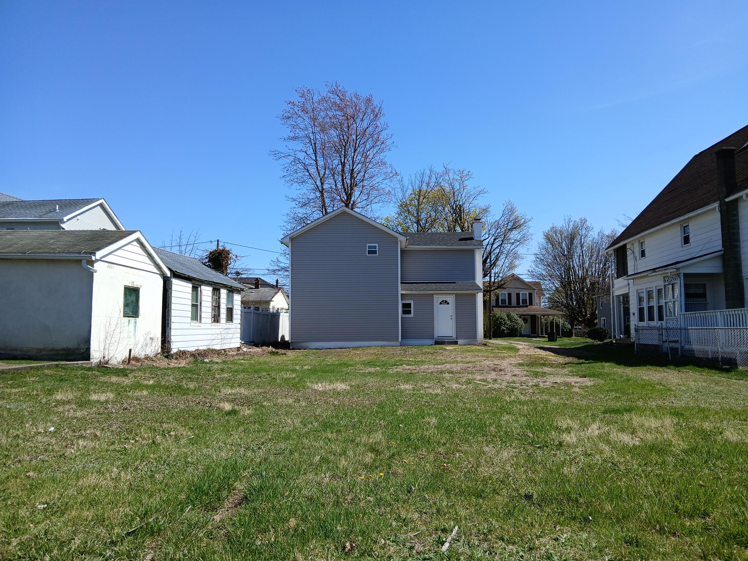 271 Monument Avenue, Wyoming, Pennsylvania image 4