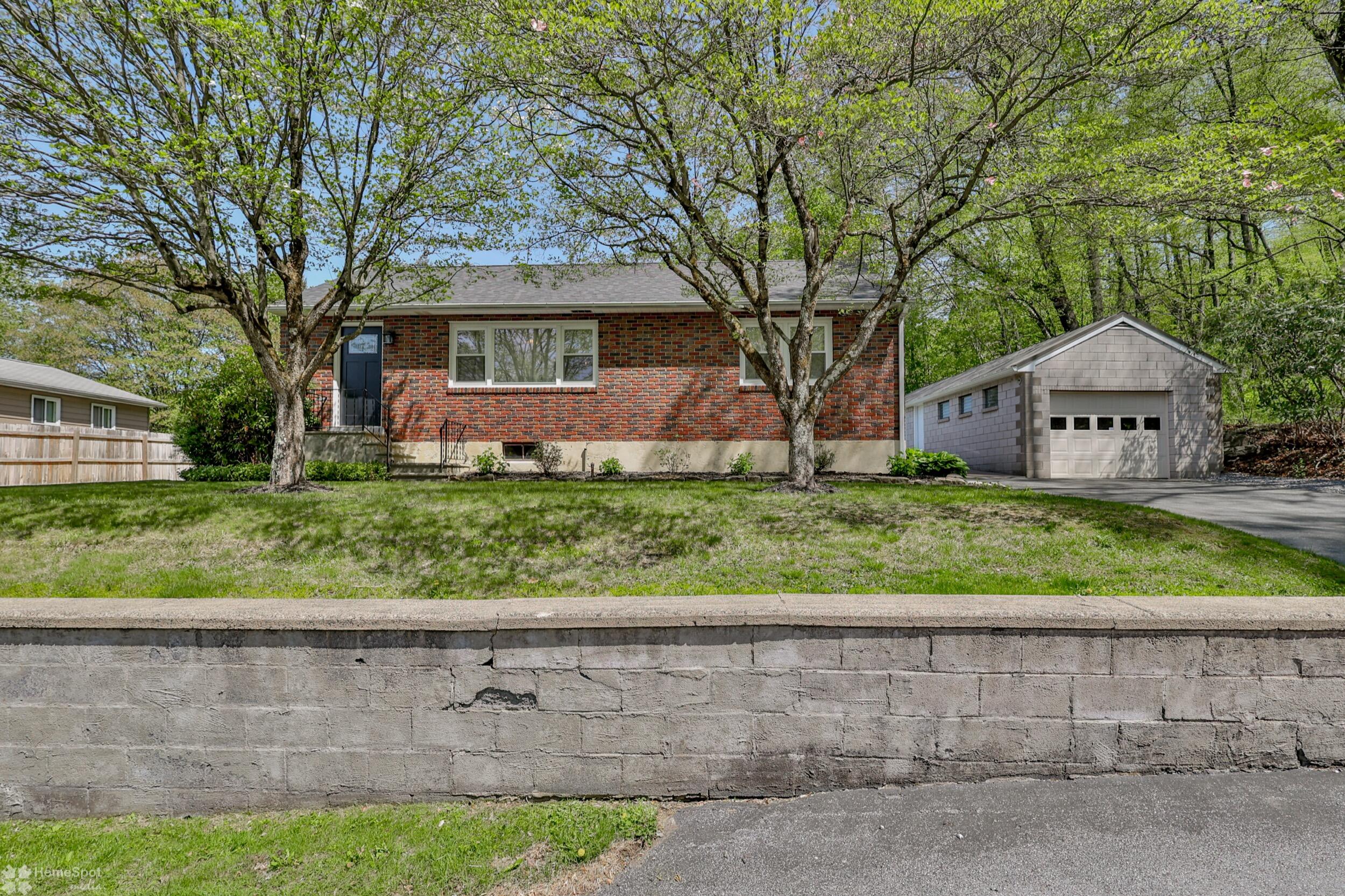 844 Gilly Avenue, Bethlehem, Pennsylvania image 2