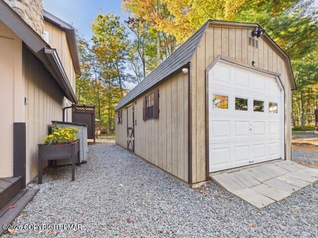 5125 Cresco Drive