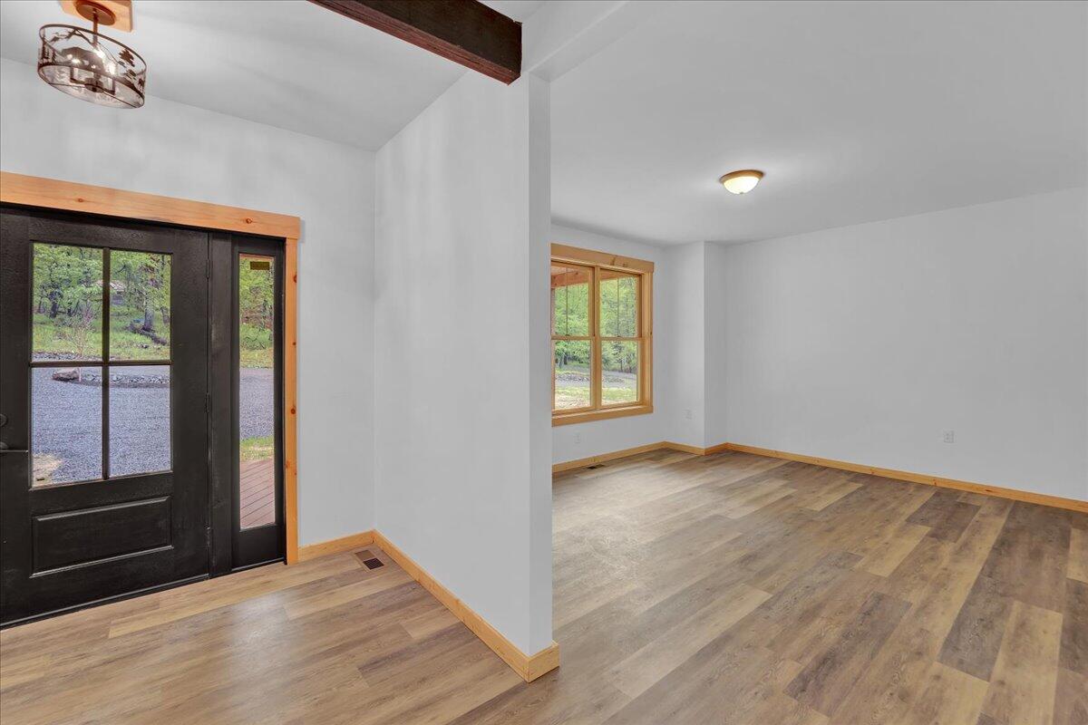 1448 Lake Lane, Pocono Lake, Pennsylvania image 25