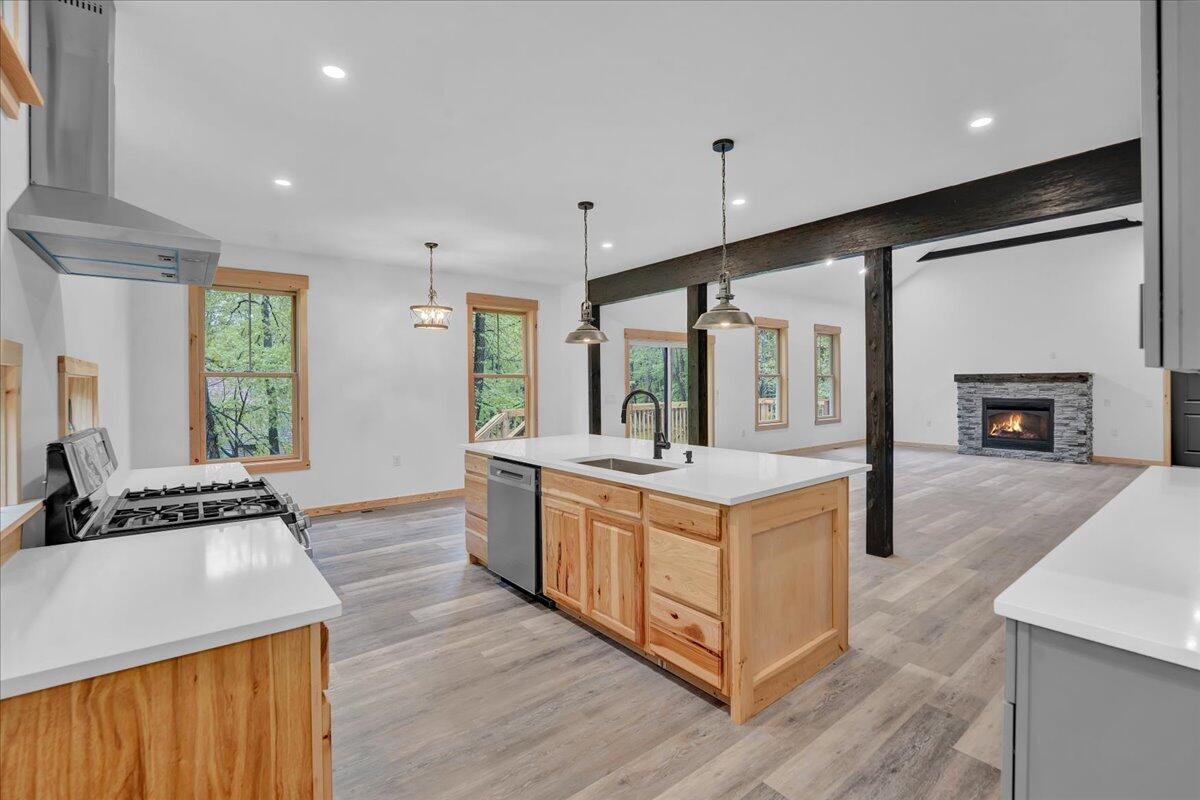 1448 Lake Lane, Pocono Lake, Pennsylvania image 19