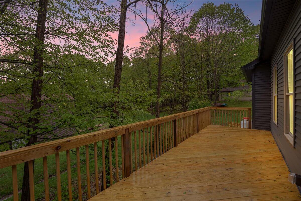1448 Lake Lane, Pocono Lake, Pennsylvania image 12
