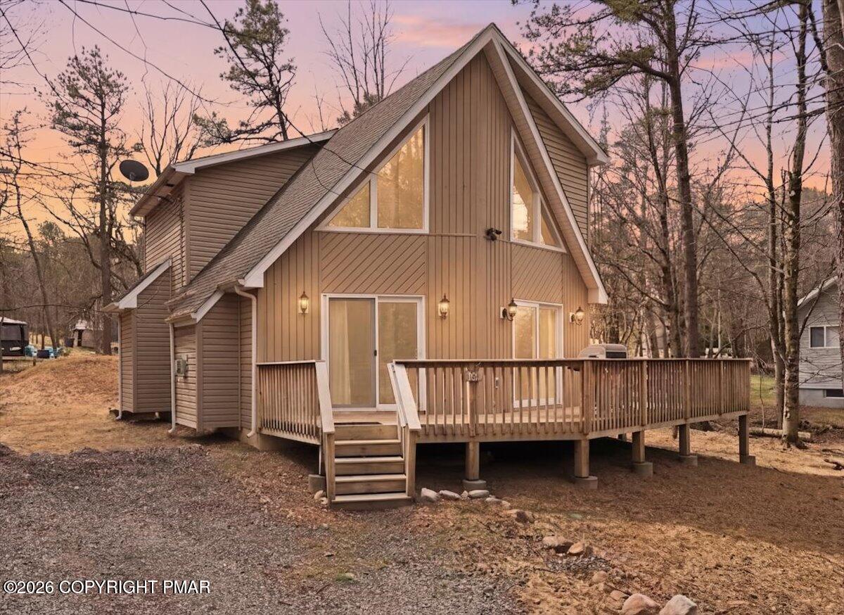 48 Hunt Trail