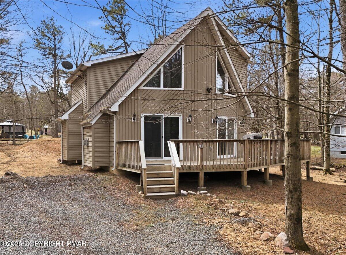 48 Hunt Trail