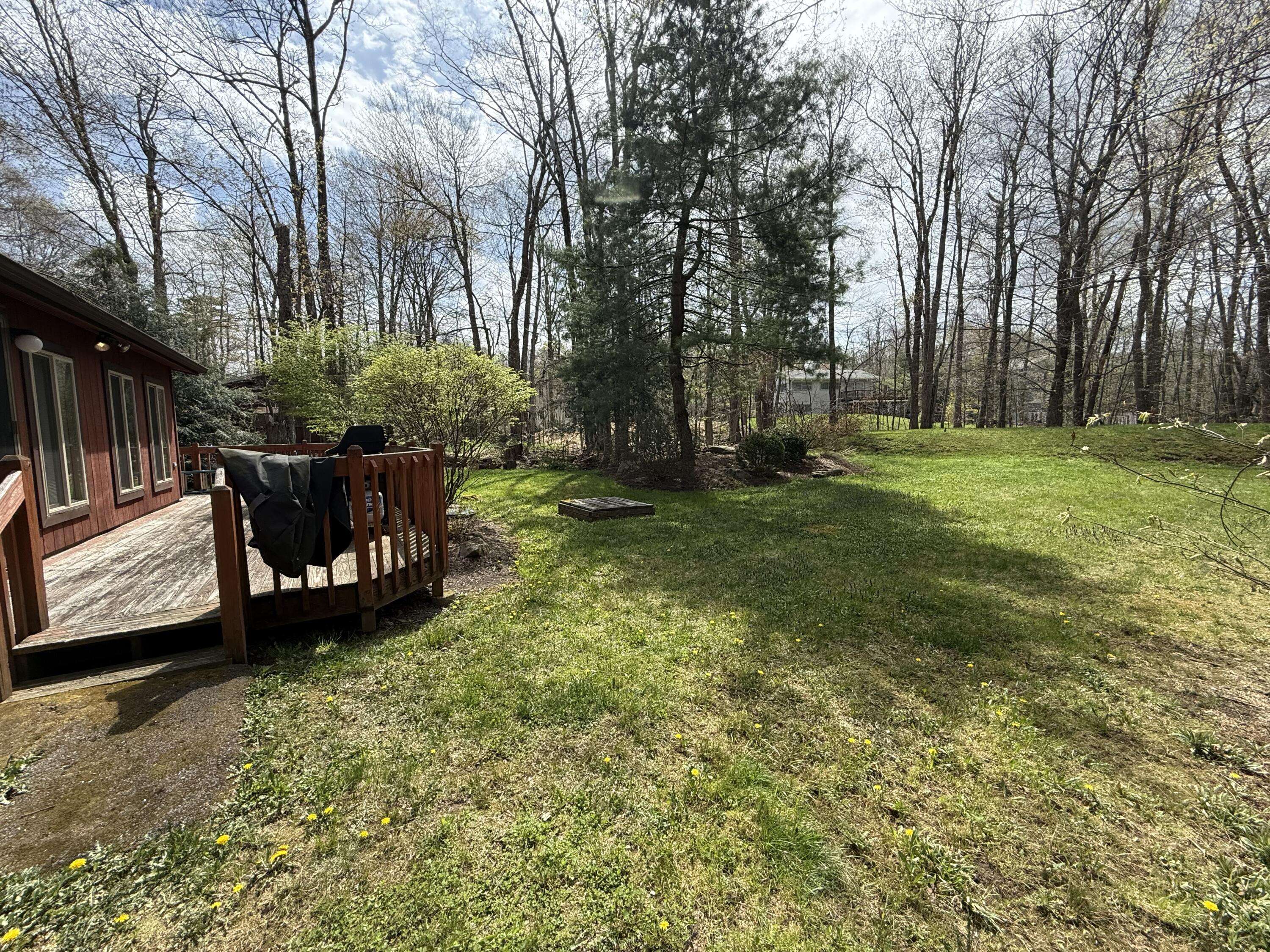 343 Echo Lake Road, Tobyhanna, Pennsylvania image 6
