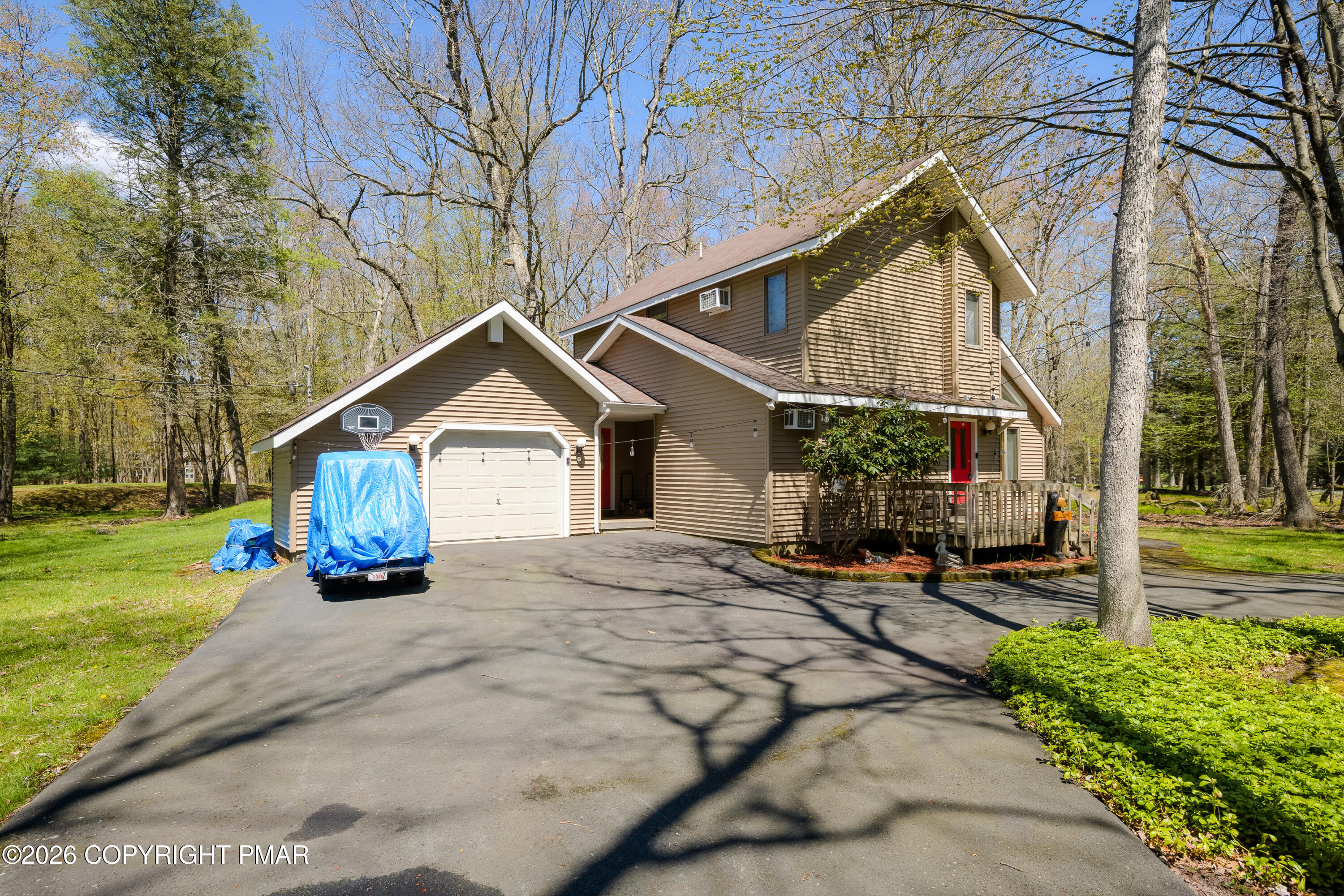 143 Longfellow Circle