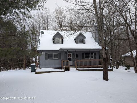 Homes For Sale - 715 Country Pl Drive<br/> Tobyhanna, PA 18466