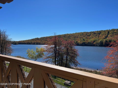 Condo For Sale - 324 Hummingbird Way # 101J3<br/> Lake Harmony, PA 18624