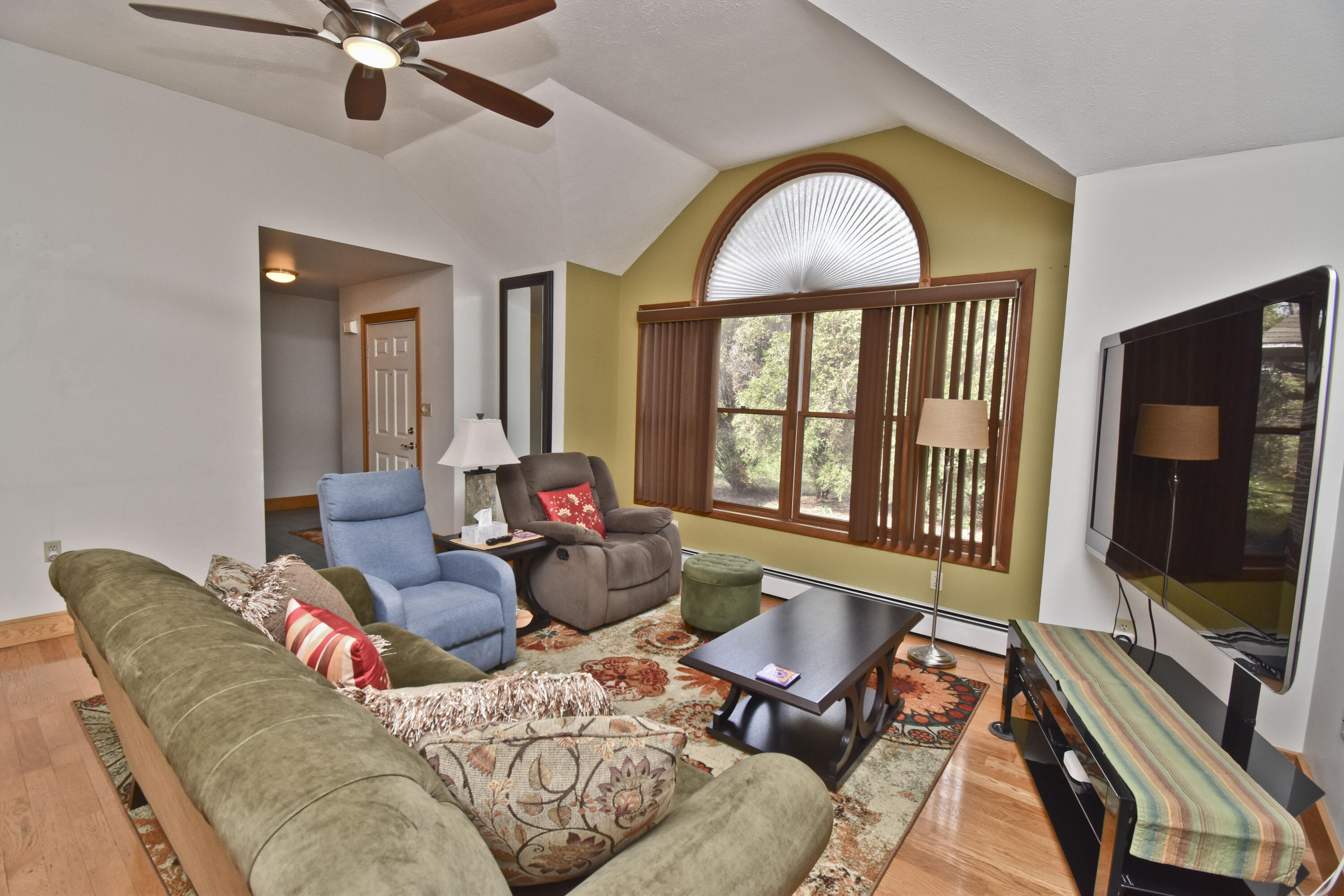 704 Newport Road, Stroudsburg, Pennsylvania image 6