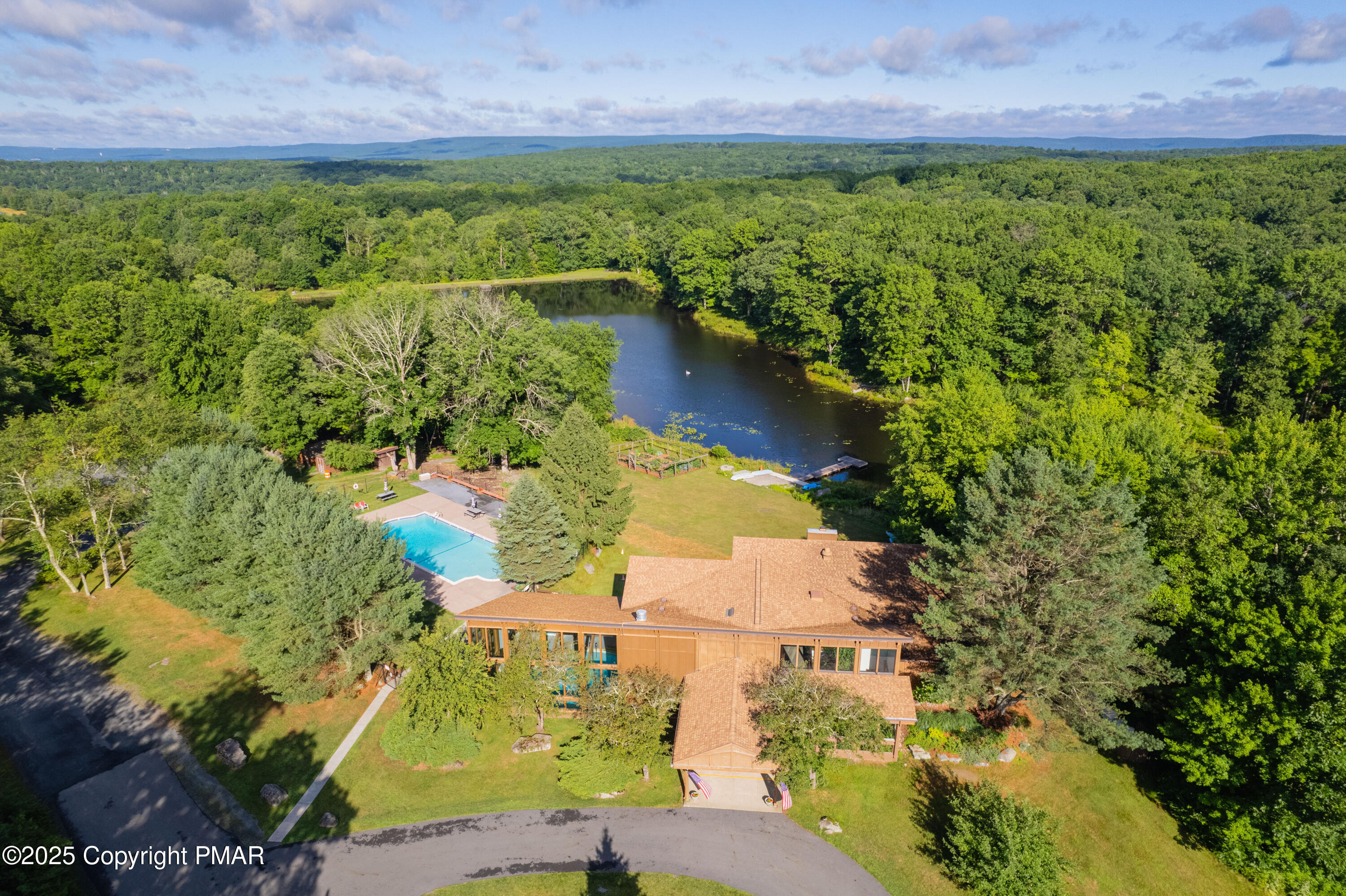 313 Forest Drive, Canadensis, Pennsylvania image 38