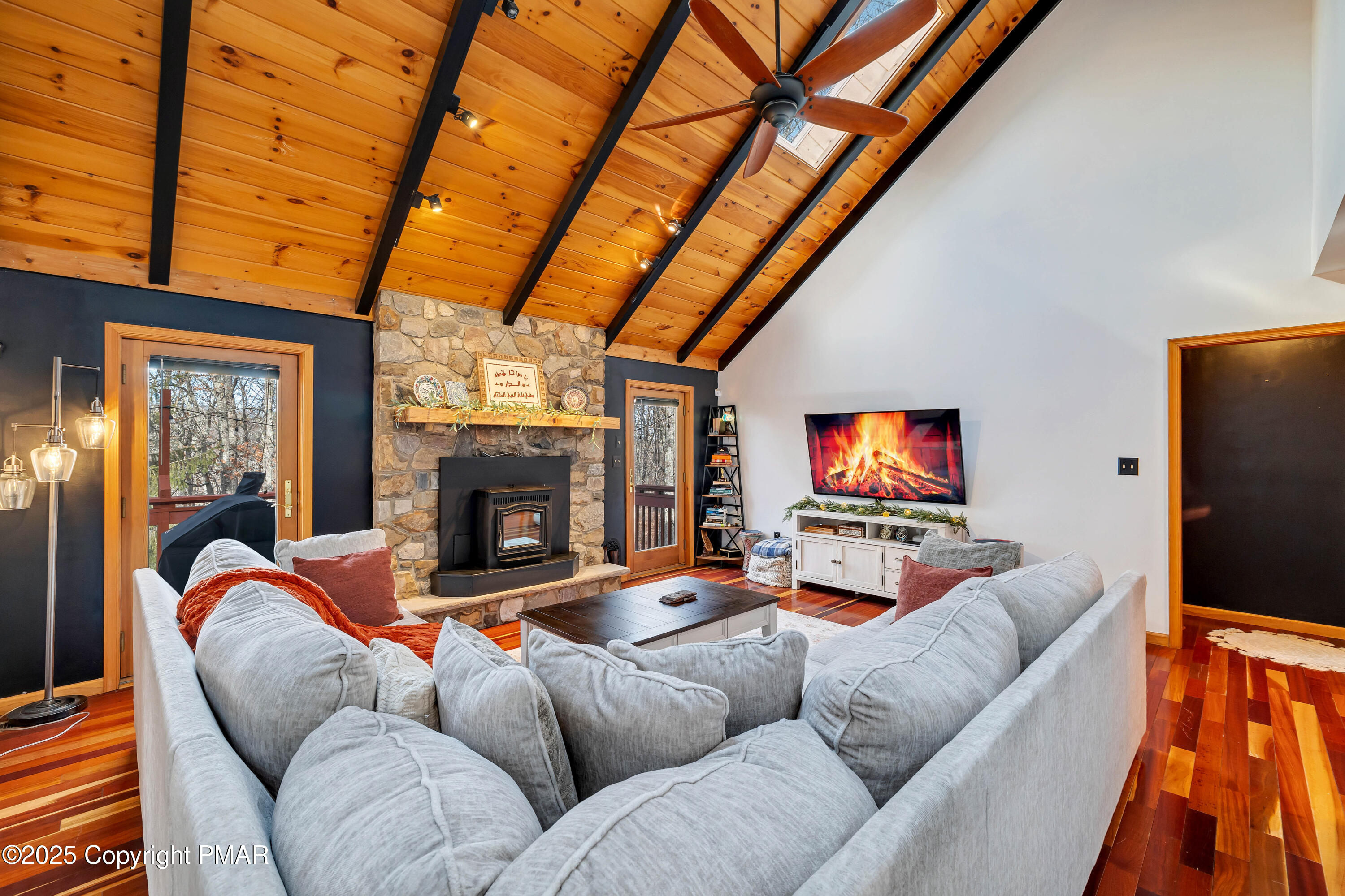 313 Forest Drive, Canadensis, Pennsylvania image 11