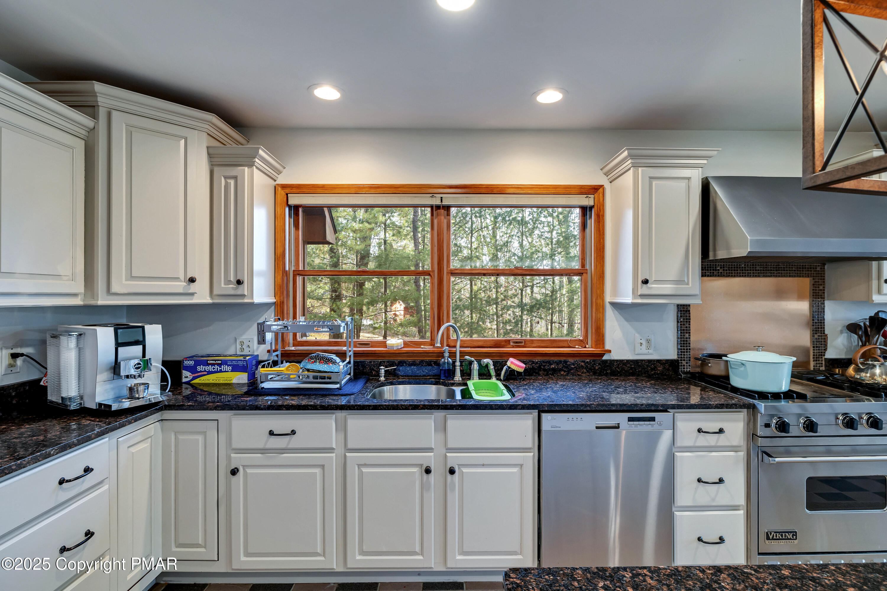 313 Forest Drive, Canadensis, Pennsylvania image 15